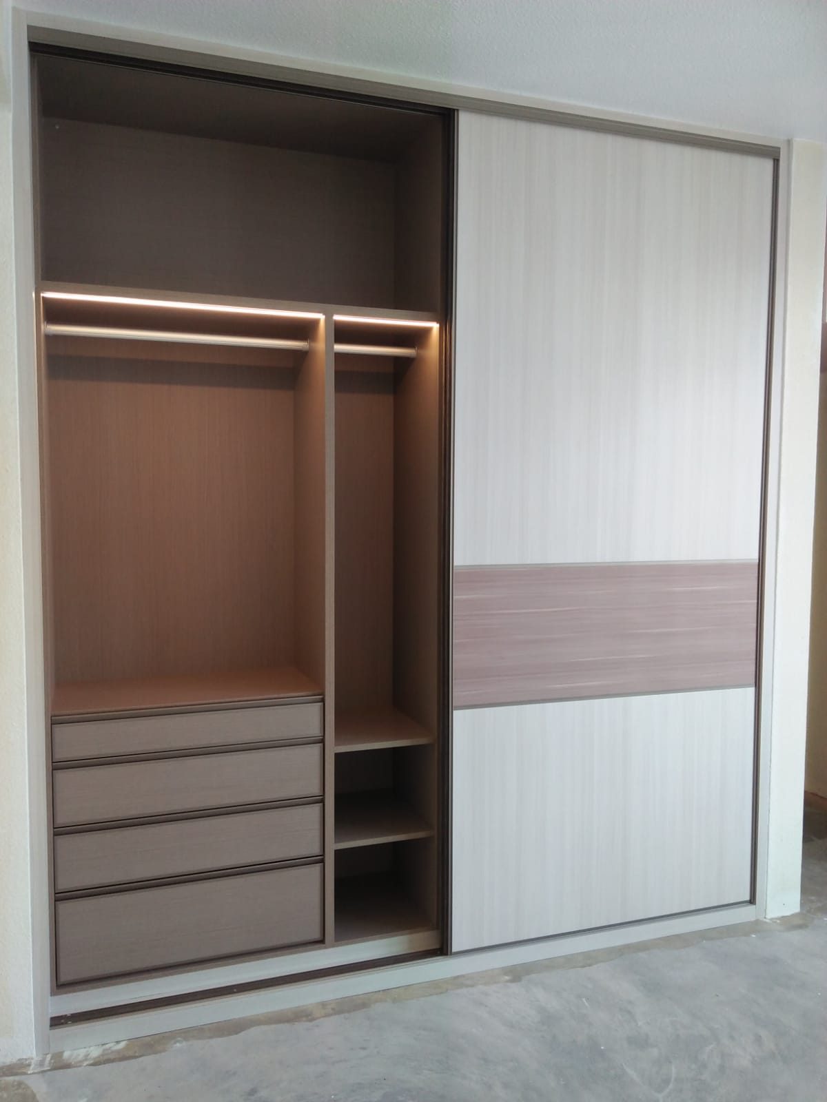 Build In Wardrobe